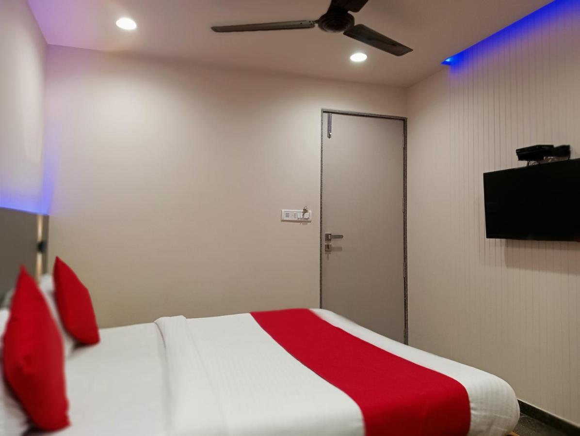 Hotel Royal Rituals Vesu Σουράτ Εξωτερικό φωτογραφία